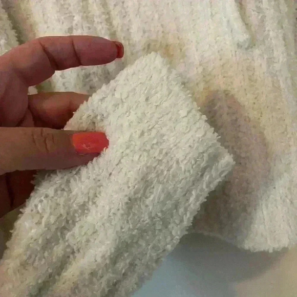 SO Brand White Hooded Sweater SZ XS - Picture 3 of 7